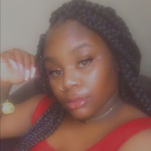 Meet your Posher, Tamera